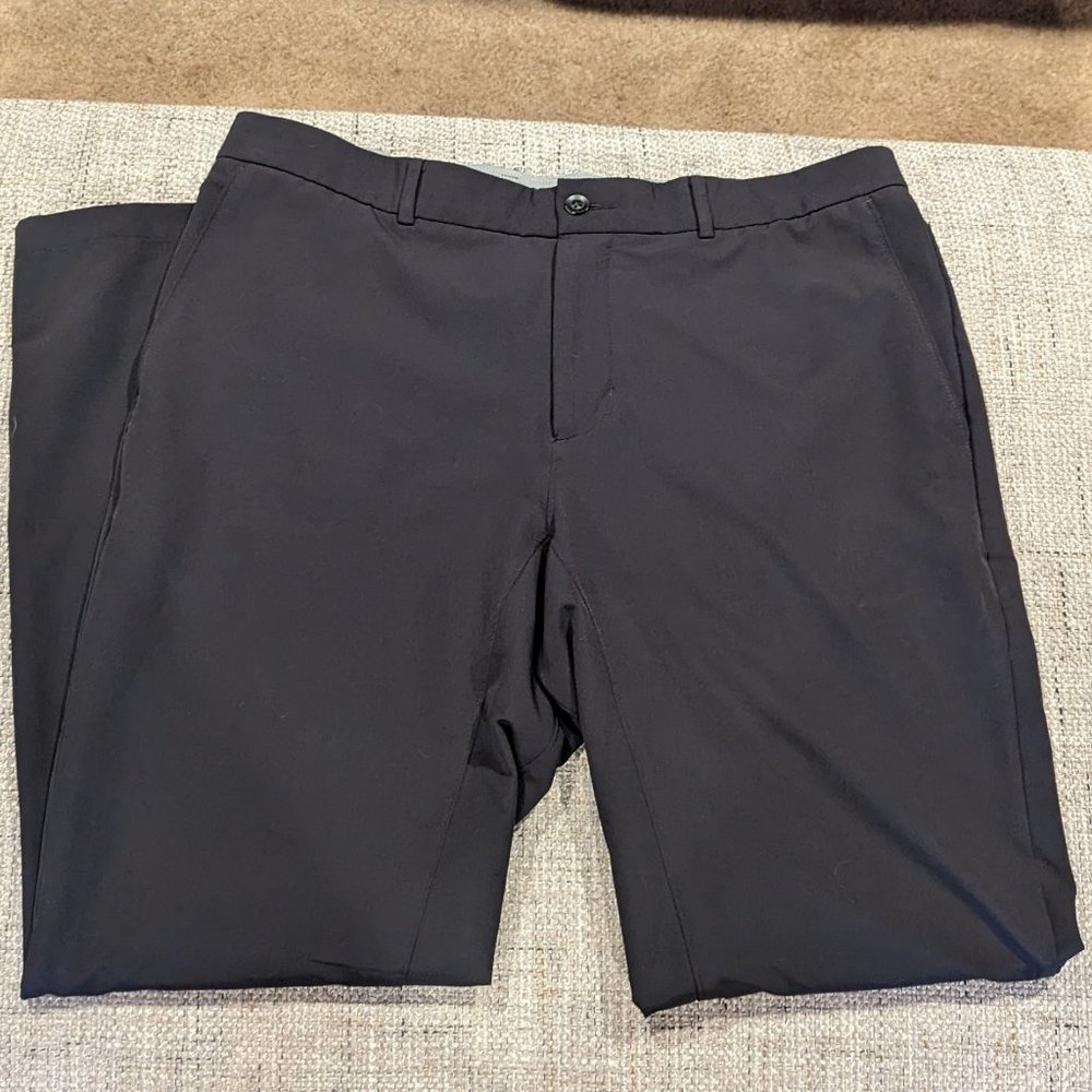 Nike Standard Fit Dri-Fit Stay Cool Golf Pants